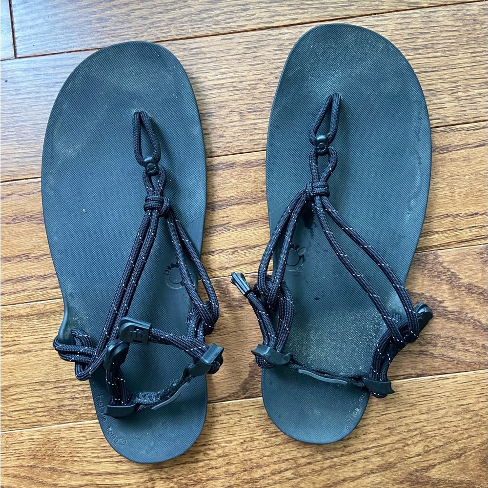 Xero Shoes “Genesis” Sandal women’s size 10/men’s size 9